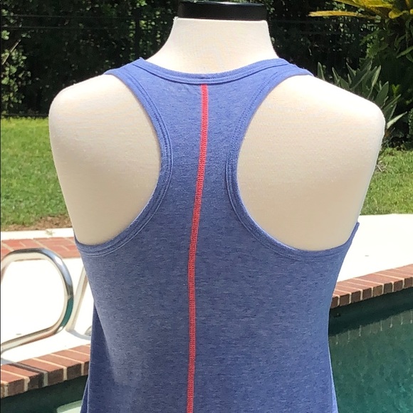 Athletic racer back graphic tank top. - Picture 7 of 10